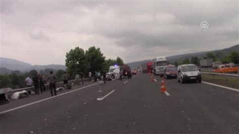 A­n­a­d­o­l­u­ ­O­t­o­y­o­l­u­­n­d­a­ ­t­r­a­f­i­k­ ­k­a­z­a­s­ı­:­ ­1­ ­ö­l­ü­,­ ­8­ ­y­a­r­a­l­ı­